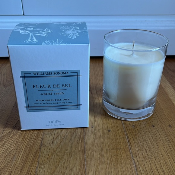 Williams Sonoma Fleur De Sel scented candle - Picture 4 of 5